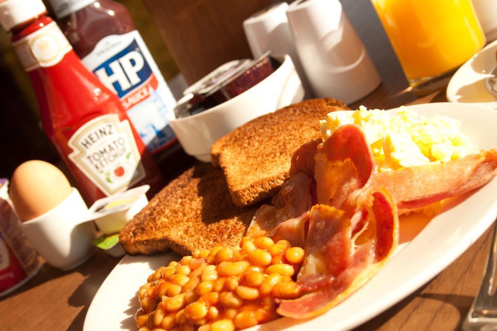 Best Western Pontypool Metro Hotel Oda fotoğraf