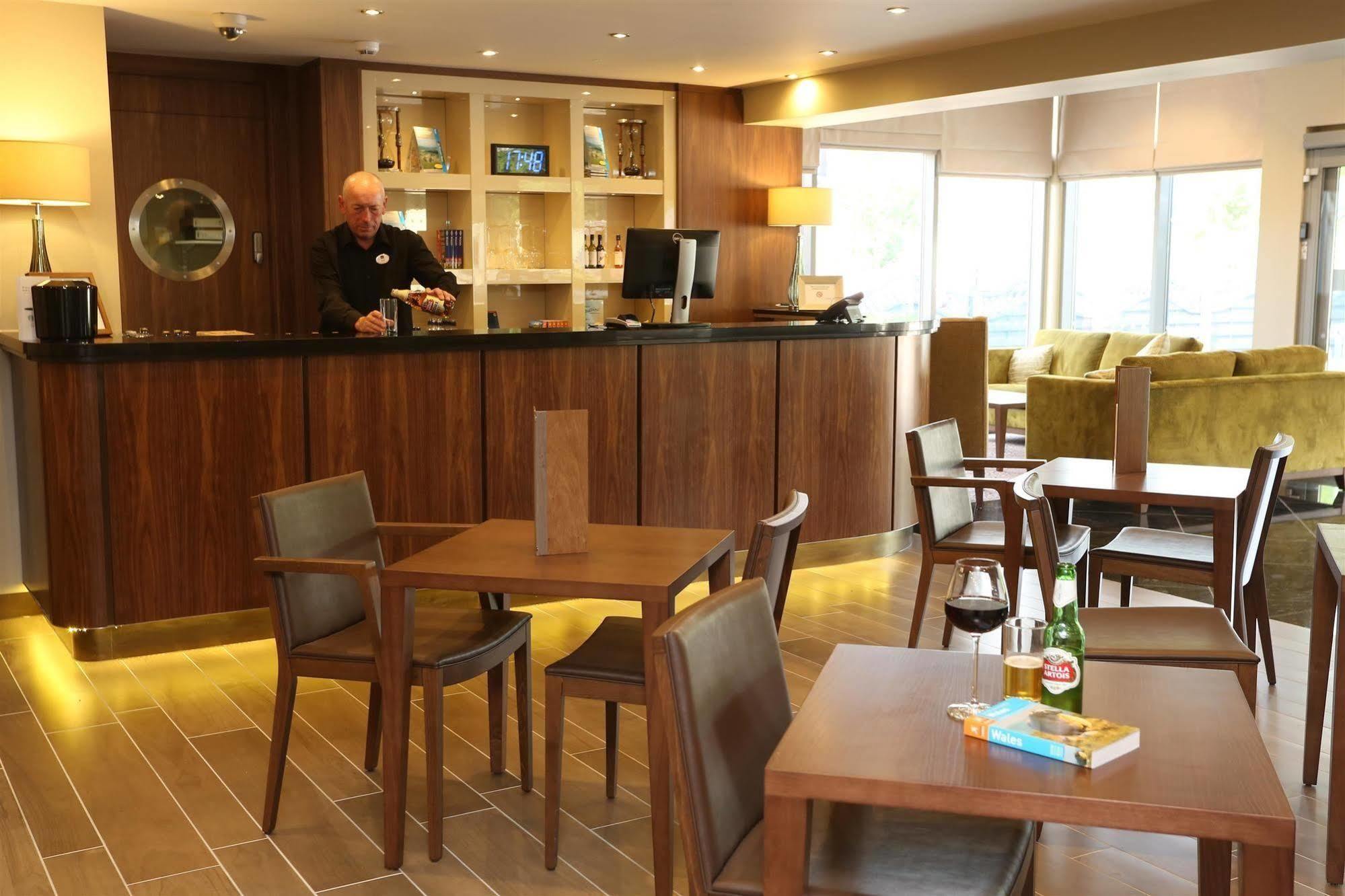 Best Western Pontypool Metro Hotel Dış mekan fotoğraf